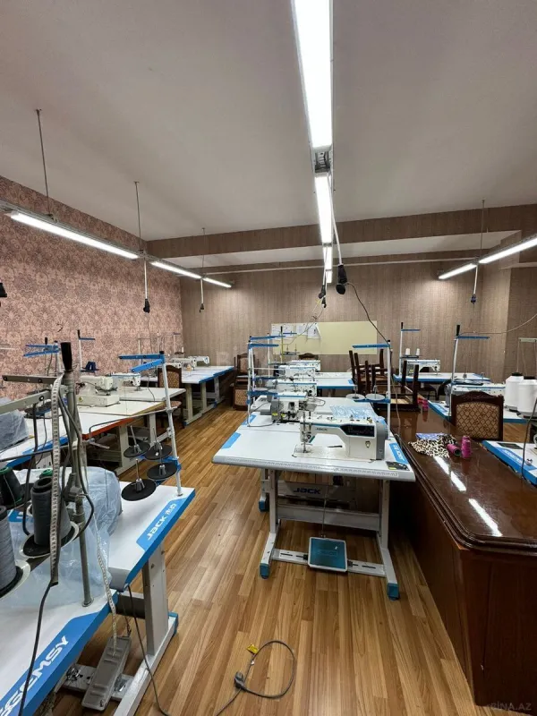 Satılır obyekt 820 m²