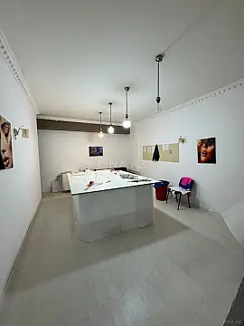 Satılır obyekt 820 m²