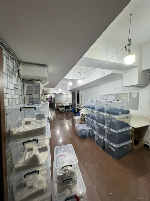 Satılır obyekt 820 m²