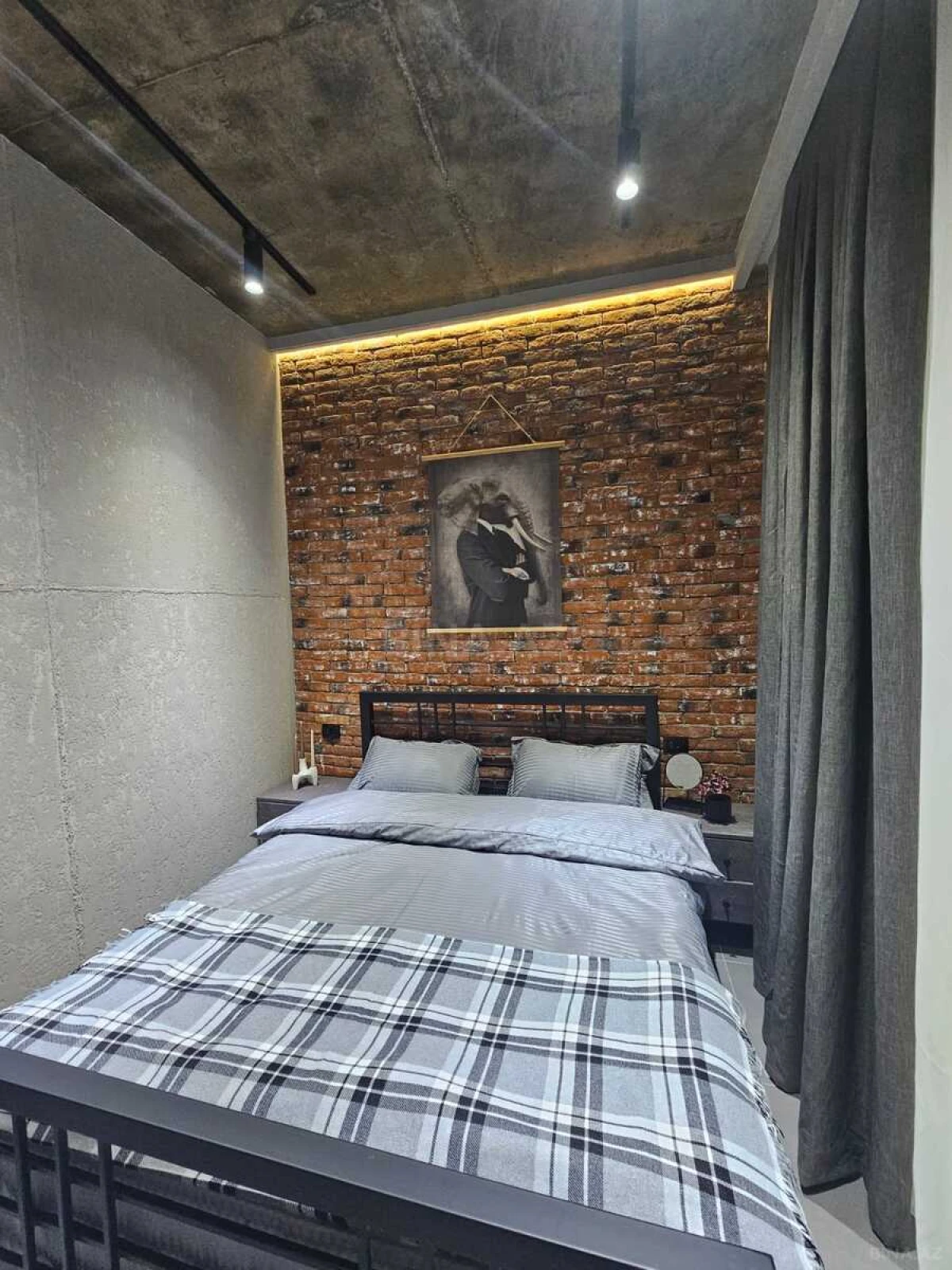 Satılır 1 otaqlı mənzil 58 m²