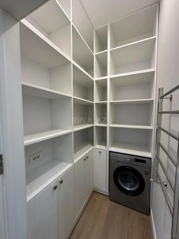 Satılır 2 otaqlı mənzil 79.3 m²