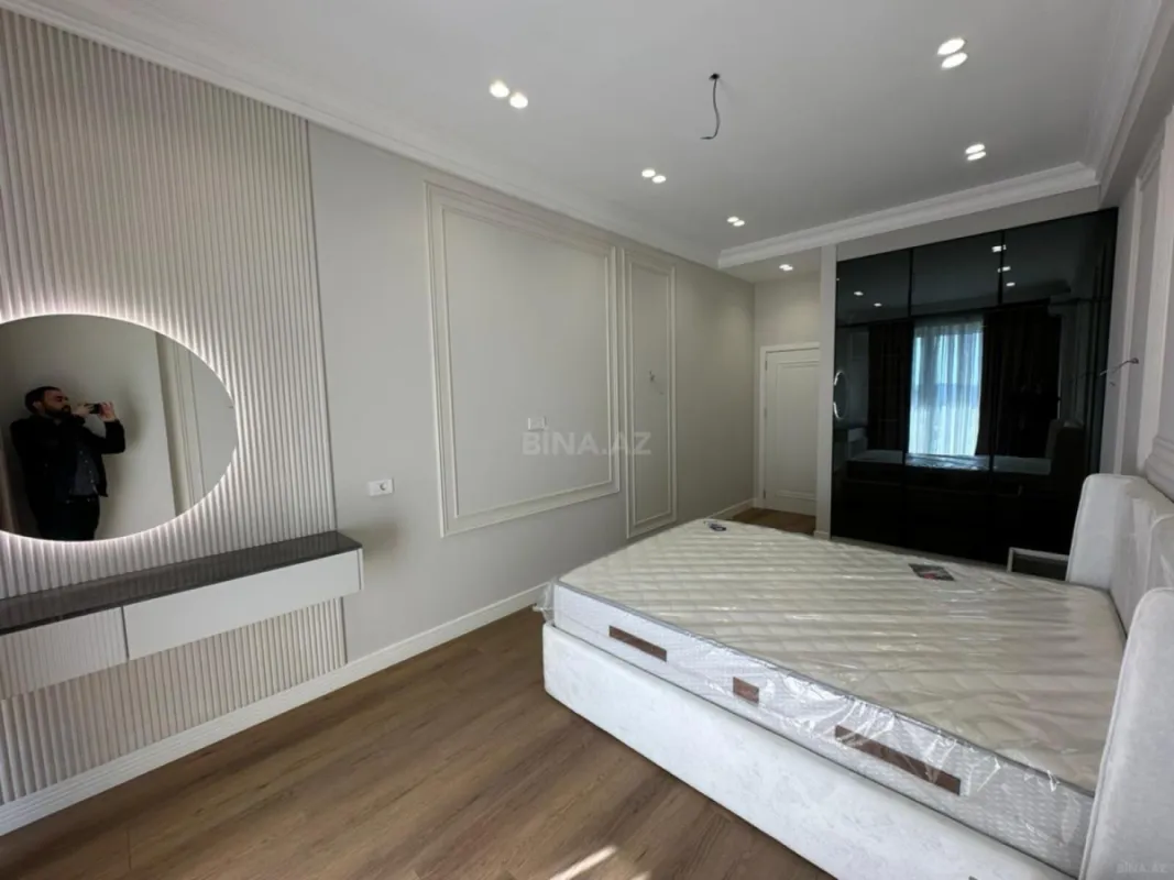 Satılır 2 otaqlı mənzil 79.3 m²