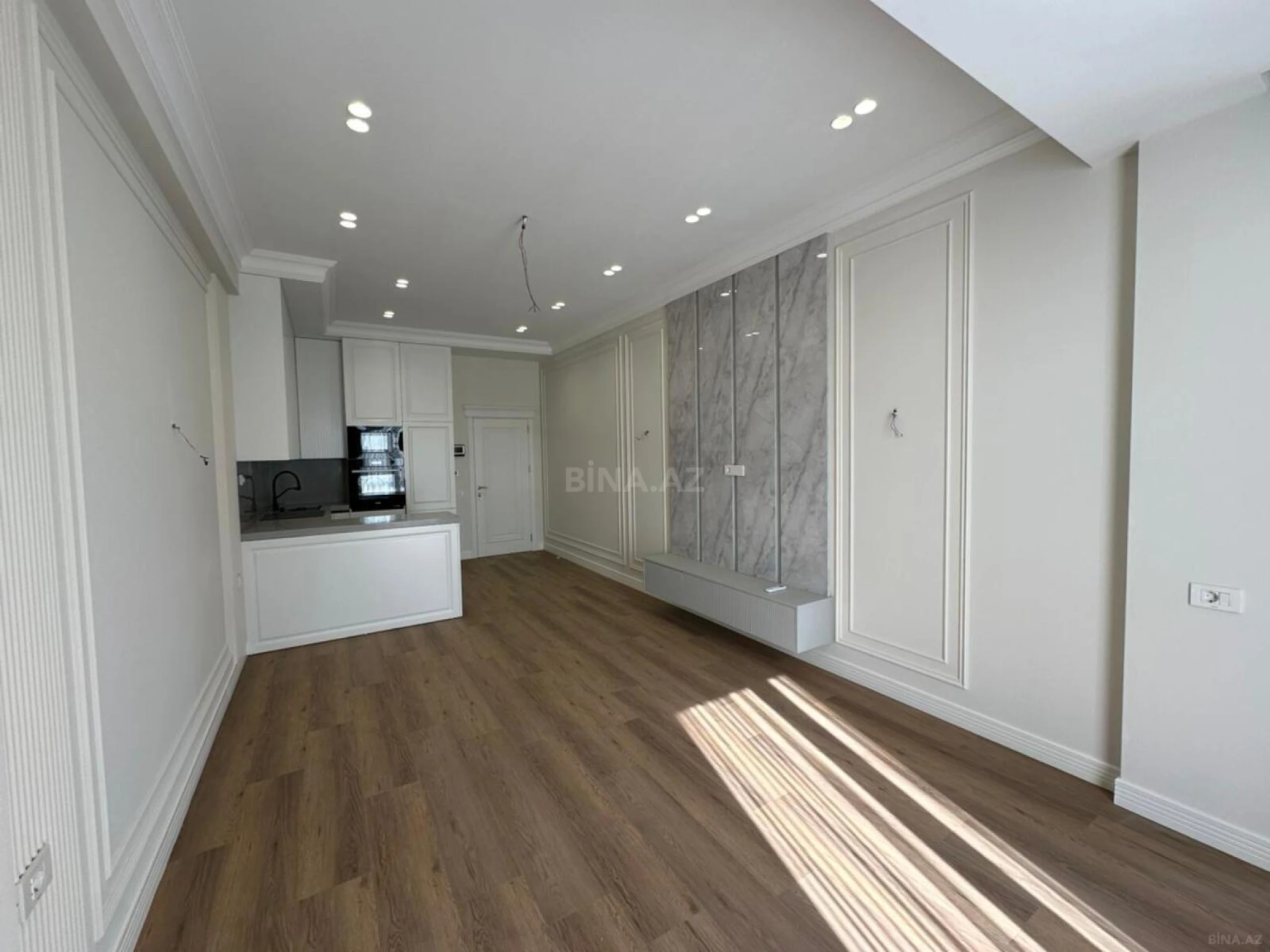 Satılır 2 otaqlı mənzil 79.3 m²