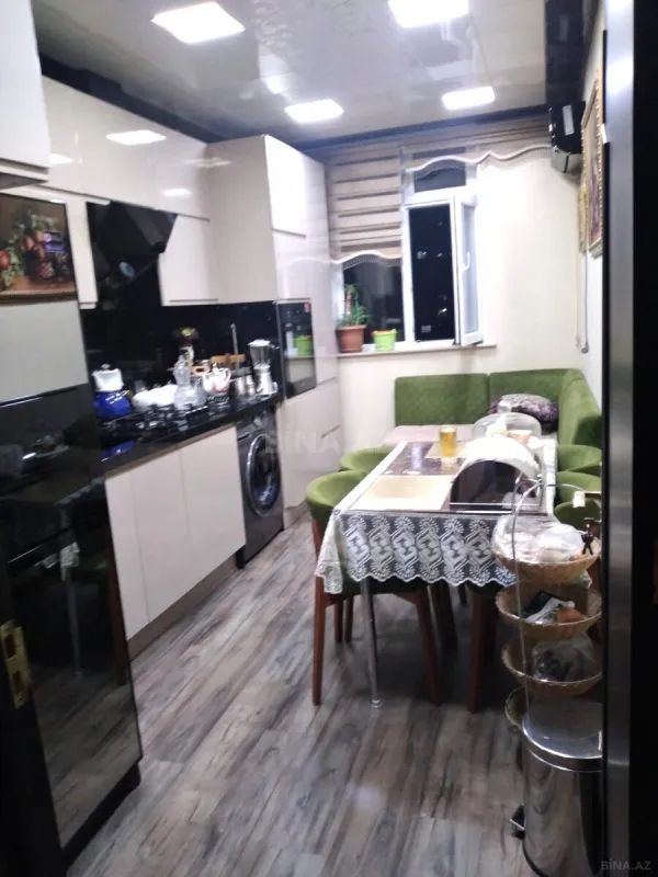Kirayə verilir 2 otaqlı mənzil 57 m²