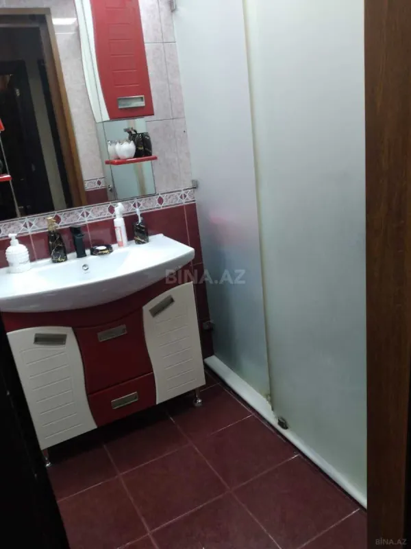 Kirayə verilir 2 otaqlı mənzil 57 m²