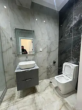 Kirayə verilir 2 otaqlı mənzil 65 m²