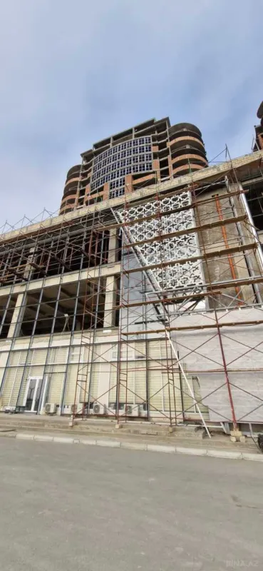 Satılır 2 otaqlı mənzil 83.5 m²