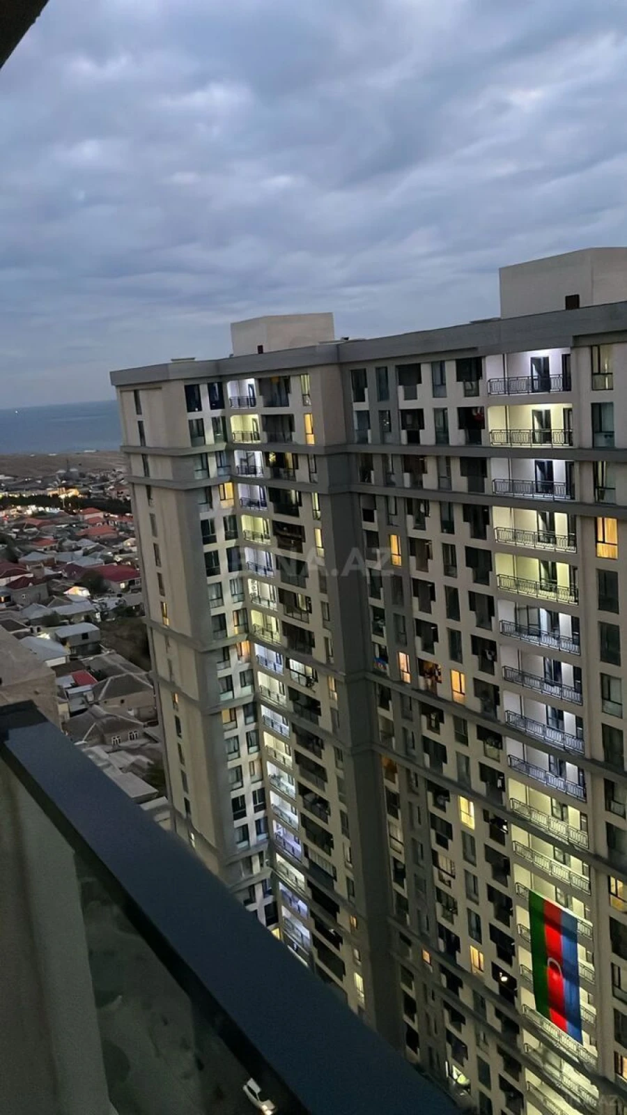 Kirayə verilir 2 otaqlı mənzil 58 m²