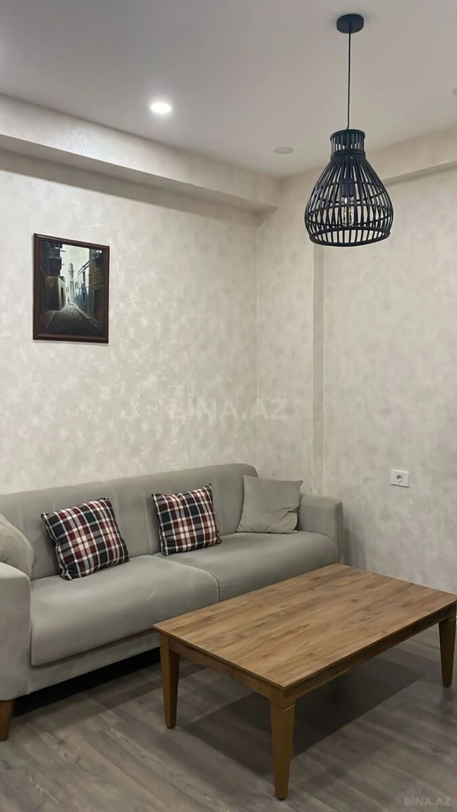 Kirayə verilir 2 otaqlı mənzil 58 m²
