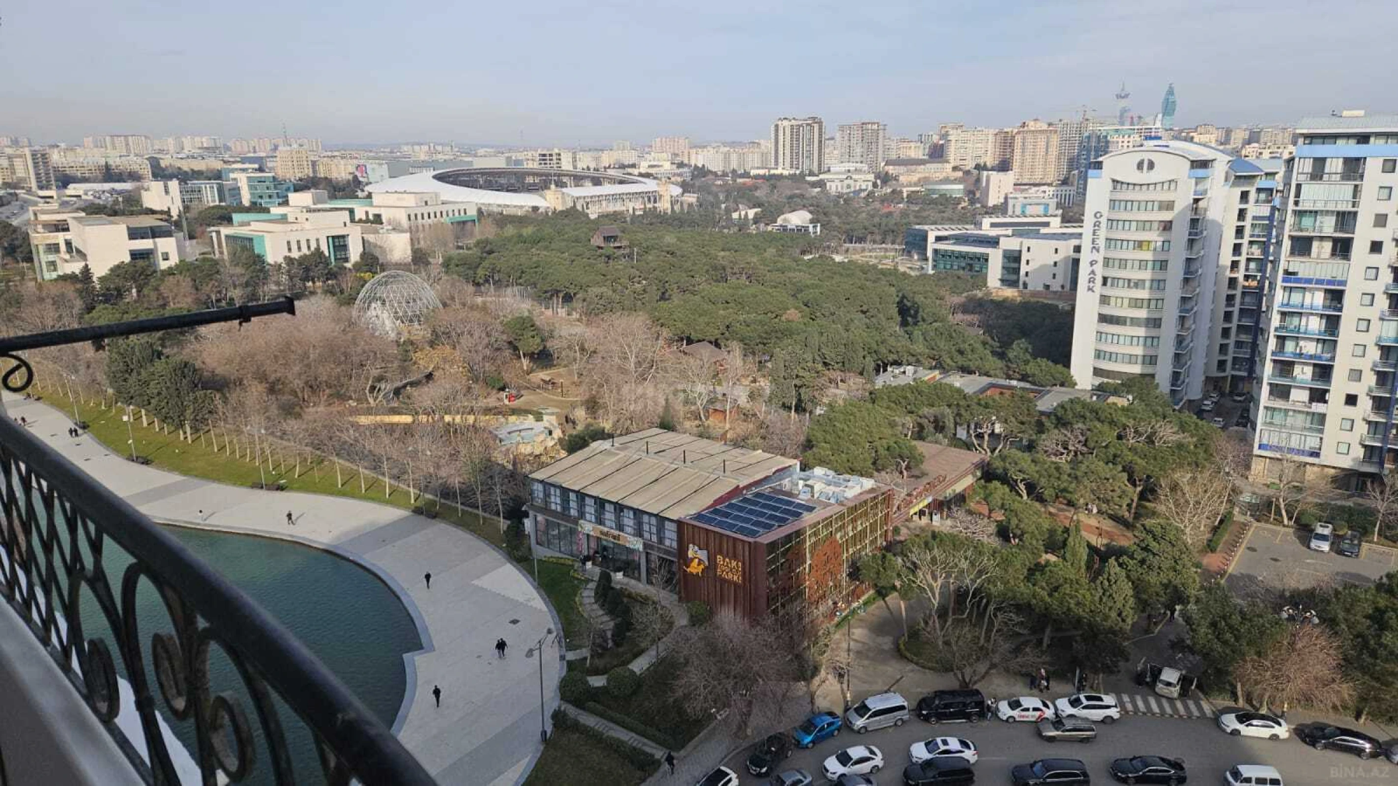 Kirayə verilir 3 otaqlı mənzil 130 m²