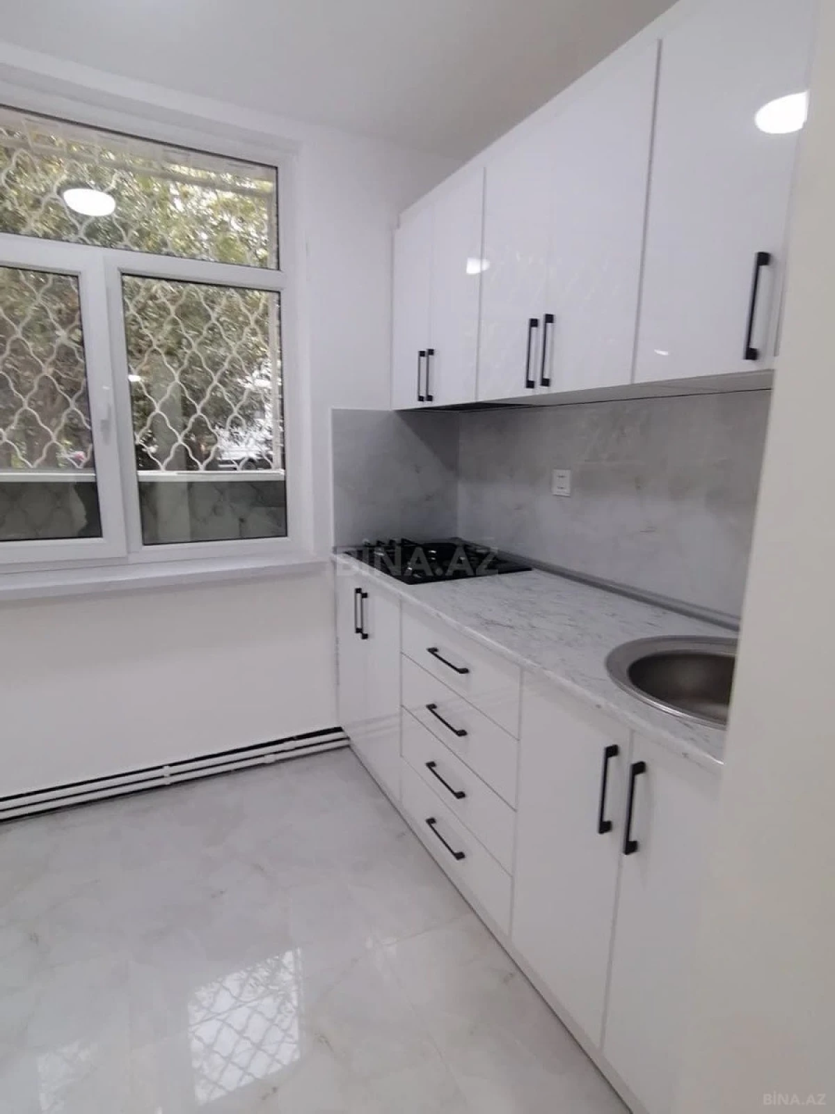 Satılır obyekt 85 m²