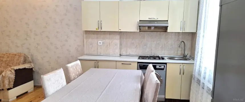 Kirayə verilir 2 otaqlı mənzil 63 m²