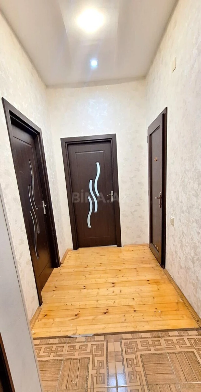 Kirayə verilir 2 otaqlı mənzil 63 m²