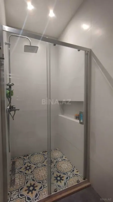 Satılır 2 otaqlı mənzil 74 m²