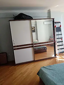 Satılır 2 otaqlı mənzil 70 m²