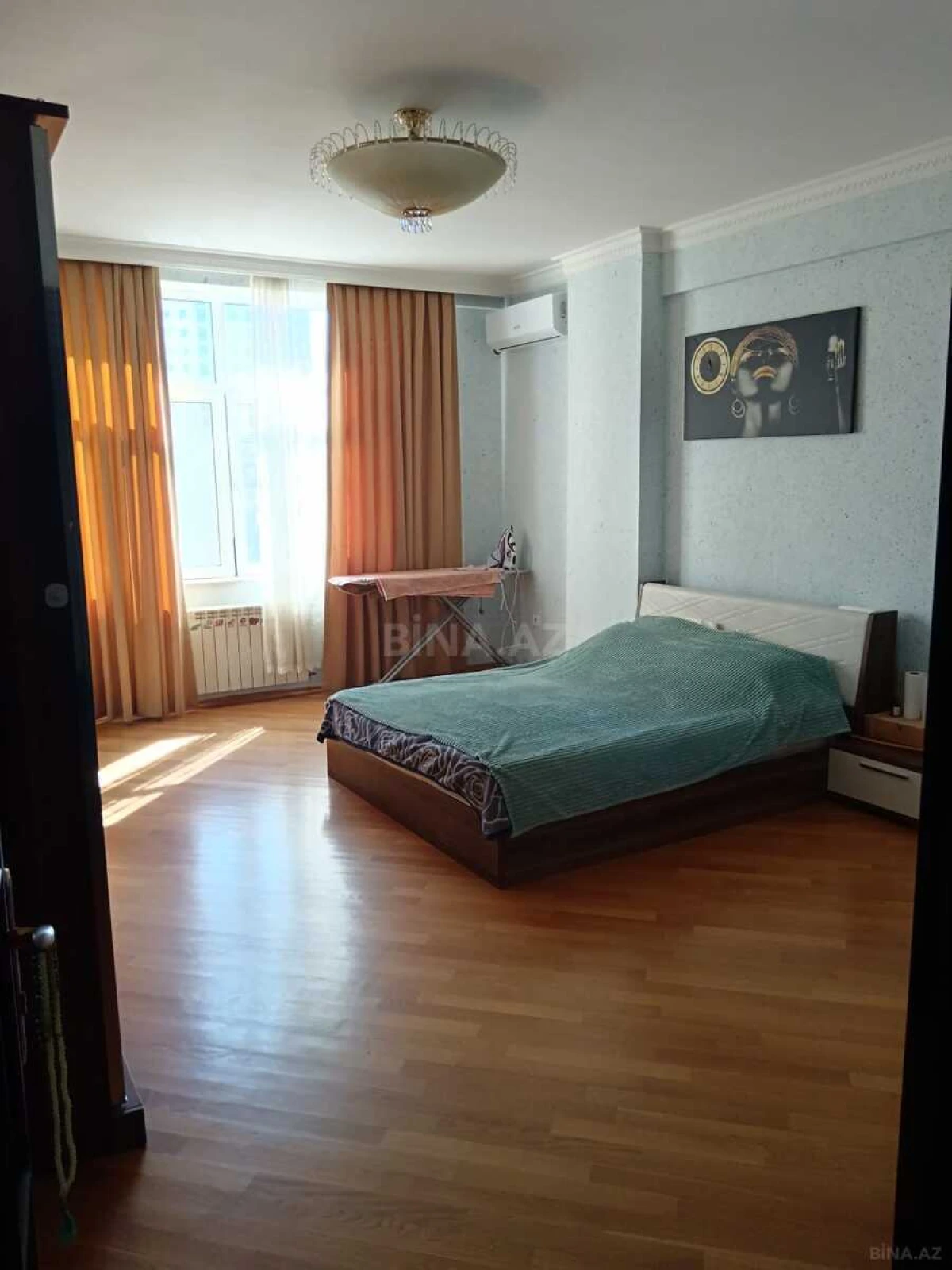 Satılır 2 otaqlı mənzil 70 m²