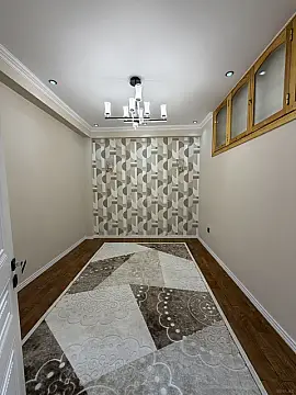 Satılır 2 otaqlı mənzil 70 m²