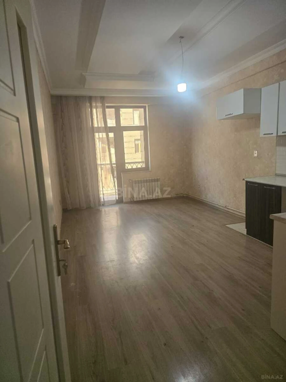 Kirayə verilir 2 otaqlı mənzil 80 m²