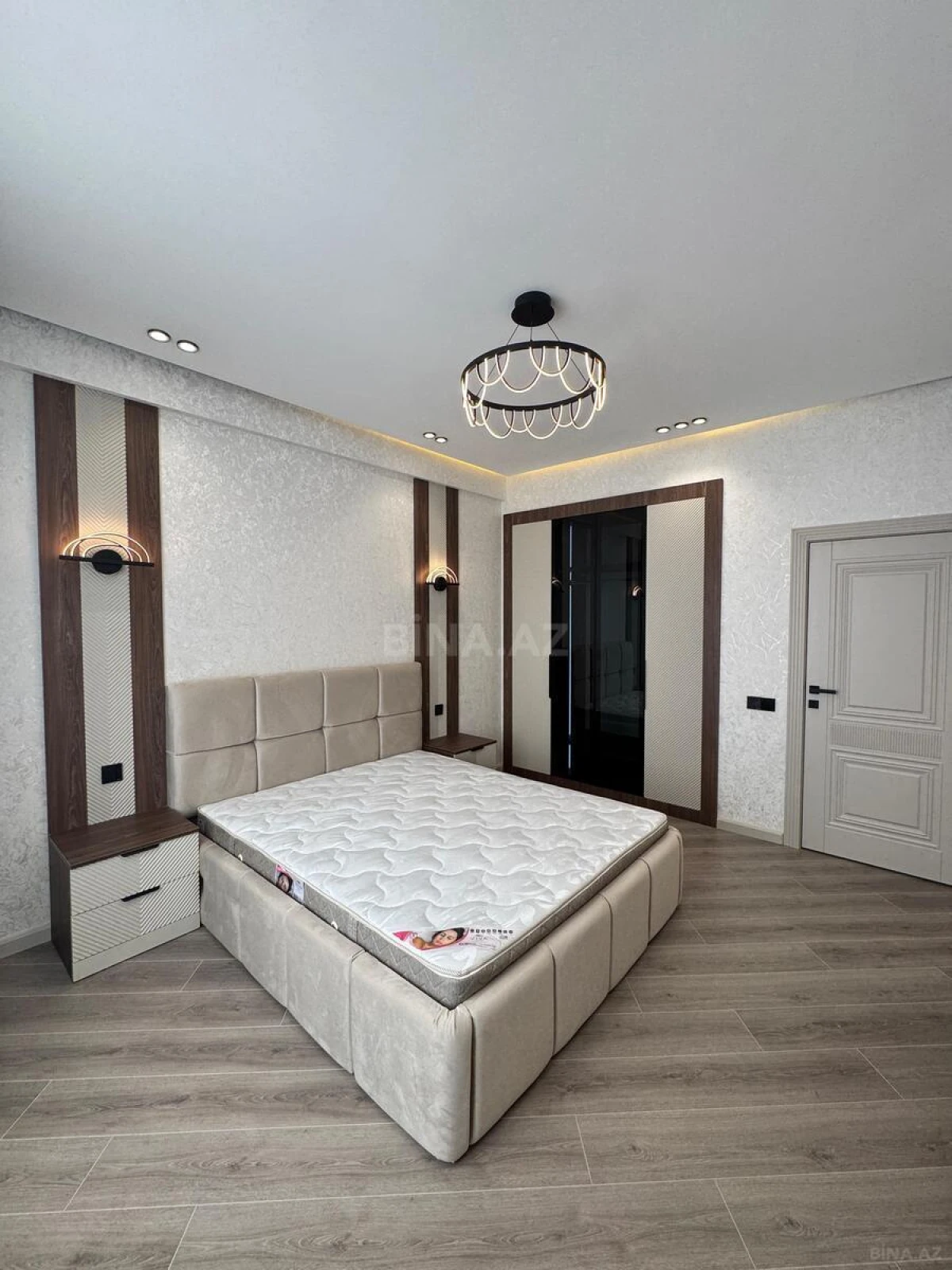 Satılır 3 otaqlı mənzil 90 m²