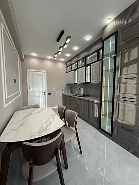 Satılır 3 otaqlı mənzil 105 m²
