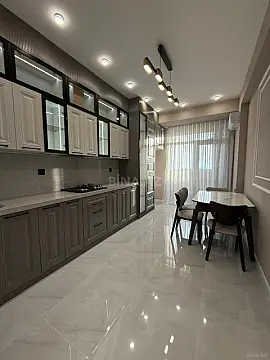 Satılır 3 otaqlı mənzil 105 m²