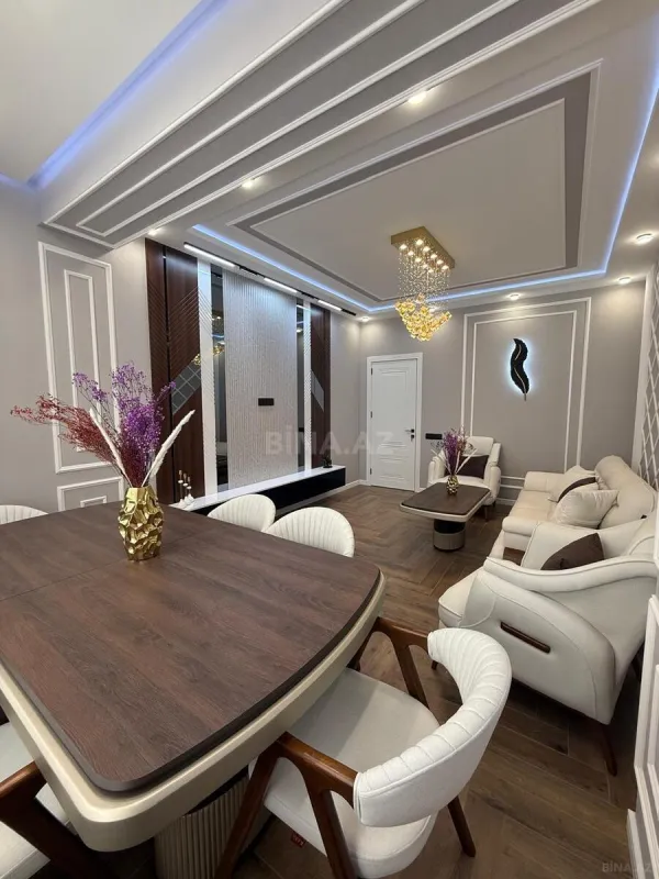 Satılır 3 otaqlı mənzil 105 m²