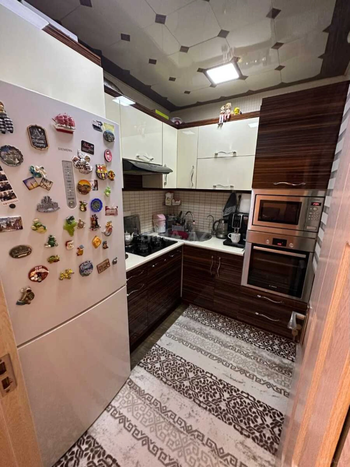 Satılır 2 otaqlı mənzil 60 m²