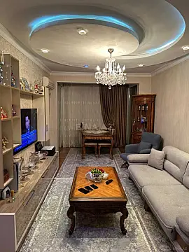 Satılır 2 otaqlı mənzil 60 m² — Bakı, Memar Əcəmi yanı 2 otaq 60.00 m²