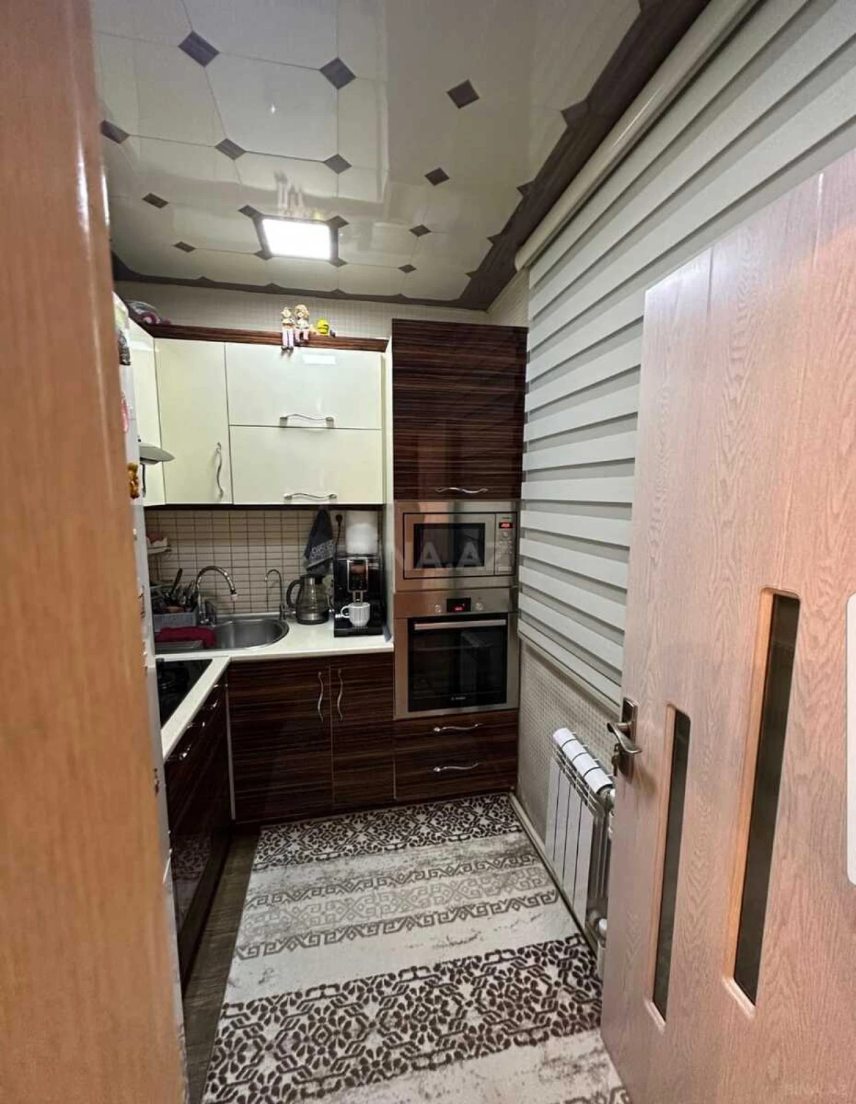 Satılır 2 otaqlı mənzil 60 m²