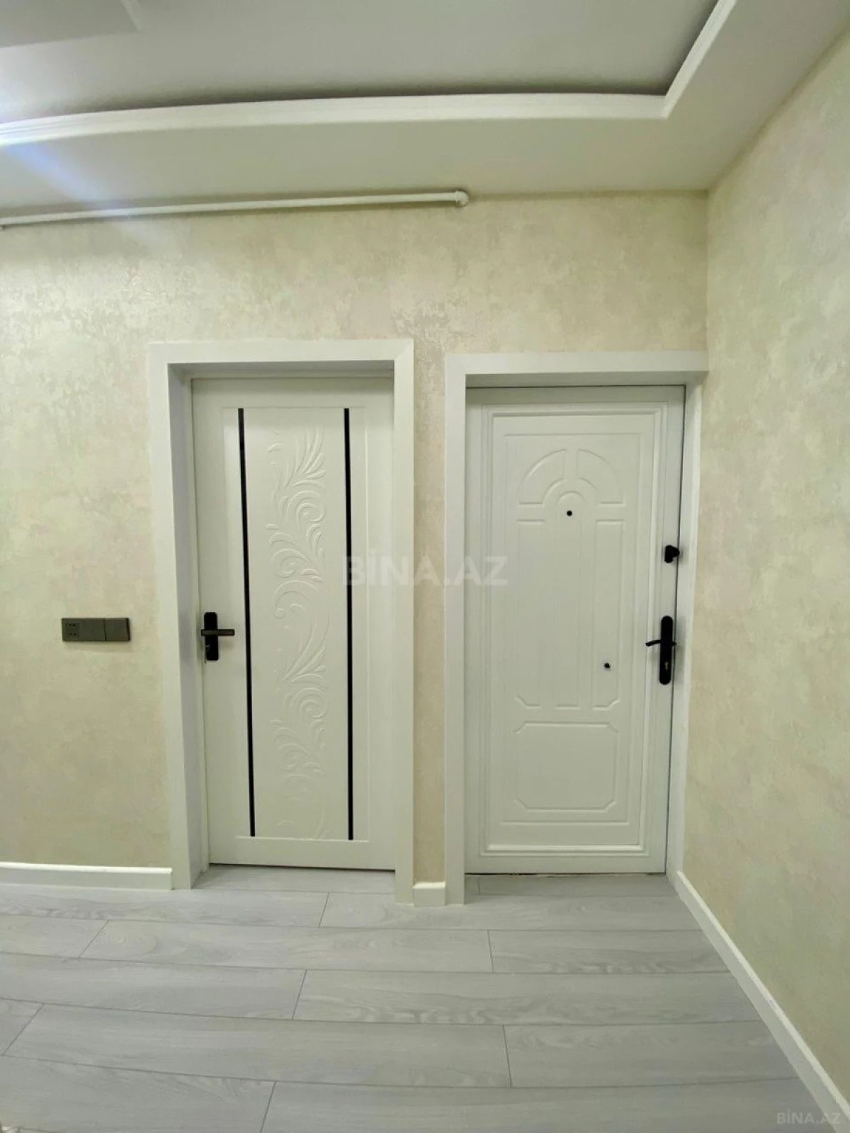 Satılır 2 otaqlı mənzil 65 m²