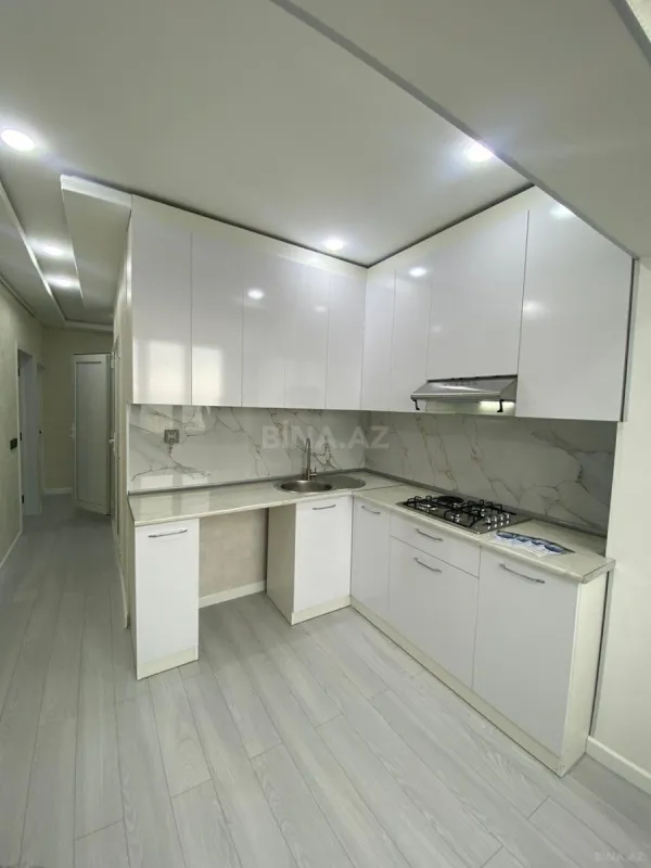 Satılır 2 otaqlı mənzil 65 m²