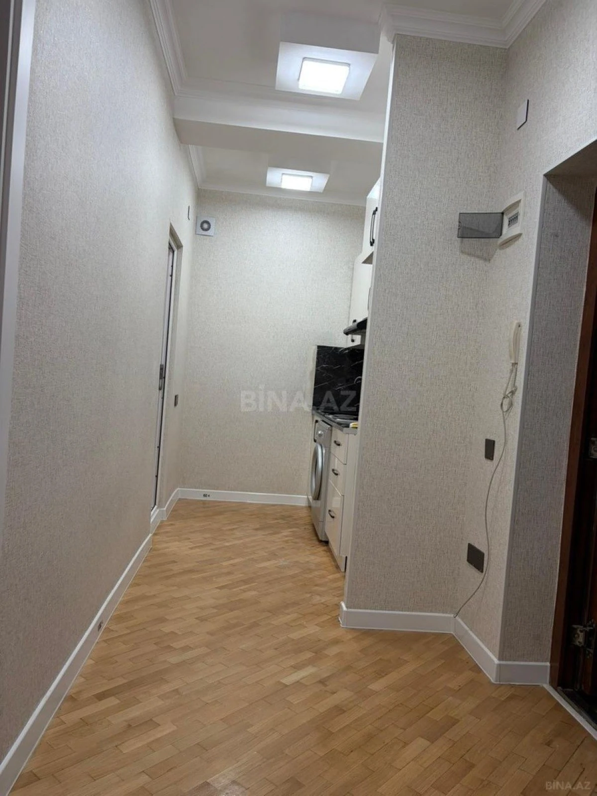 Satılır 2 otaqlı mənzil 60 m²