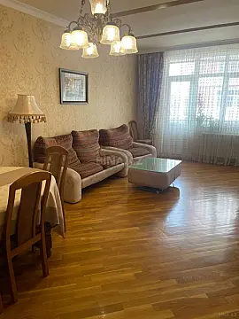 Kirayə verilir 3 otaqlı mənzil 110 m²