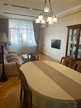 Kirayə verilir 3 otaqlı mənzil 110 m² — Bakı, Xətai 3 otaq 110.00 m²