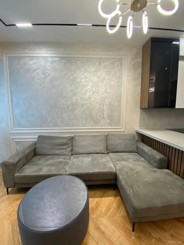 Kirayə verilir 2 otaqlı mənzil 60 m²