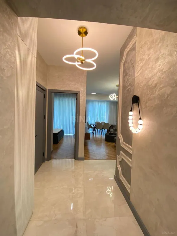 Kirayə verilir 2 otaqlı mənzil 60 m²