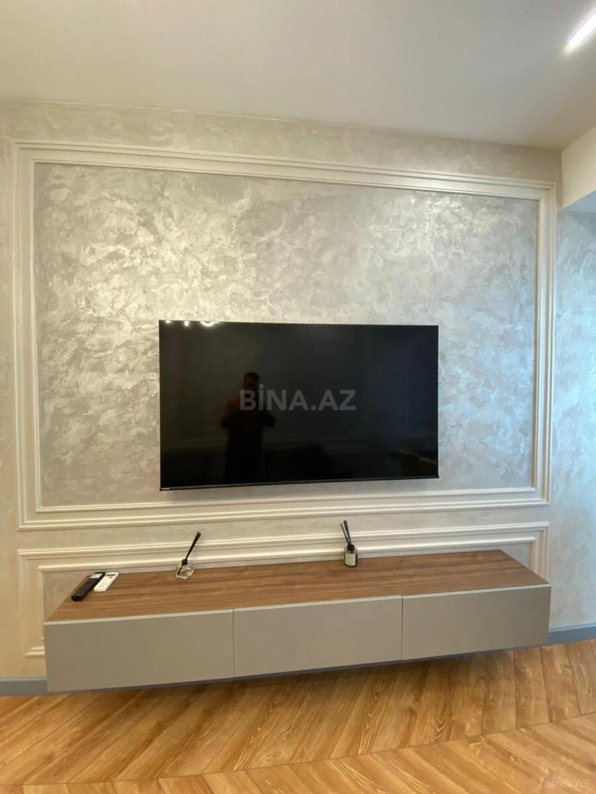 Kirayə verilir 2 otaqlı mənzil 60 m²