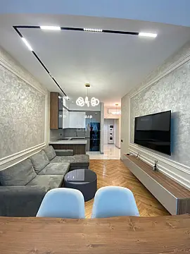 Kirayə verilir 2 otaqlı mənzil 60 m²