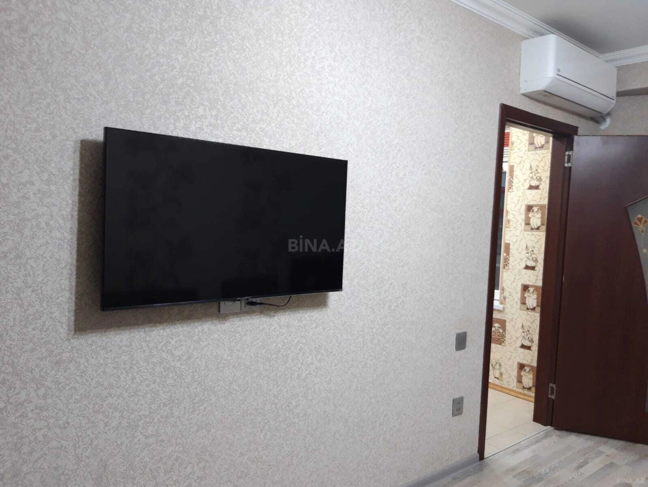 Kirayə verilir 2 otaqlı mənzil 62 m²