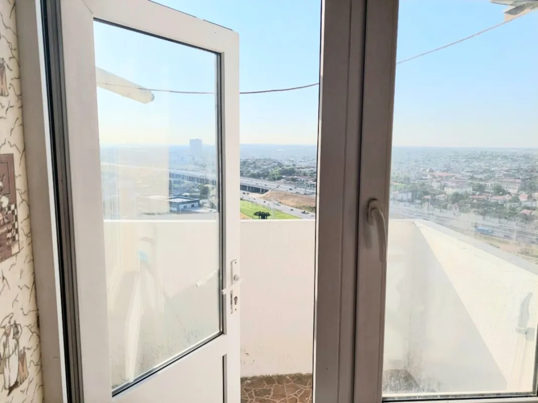 Kirayə verilir 2 otaqlı mənzil 62 m²