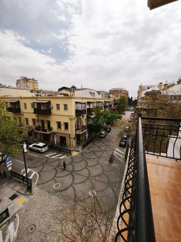 Kirayə verilir 2 otaqlı mənzil 55 m²