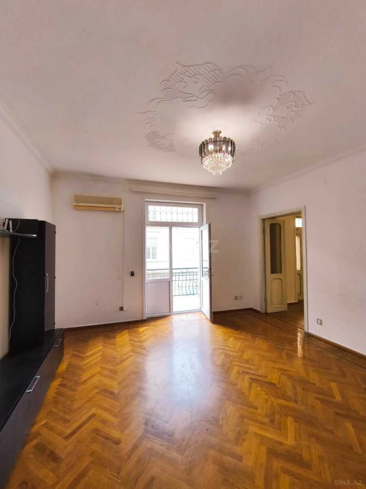 Kirayə verilir 2 otaqlı mənzil 55 m²