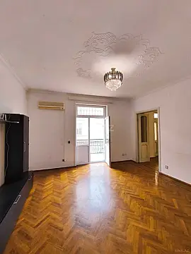Kirayə verilir 2 otaqlı mənzil 55 m²