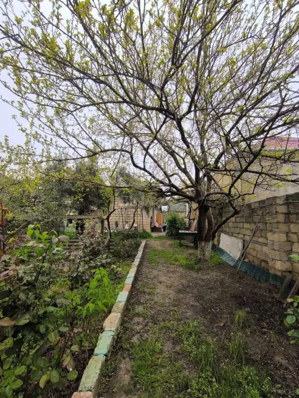 Satılır 4 otaqlı həyət evi 150 m²