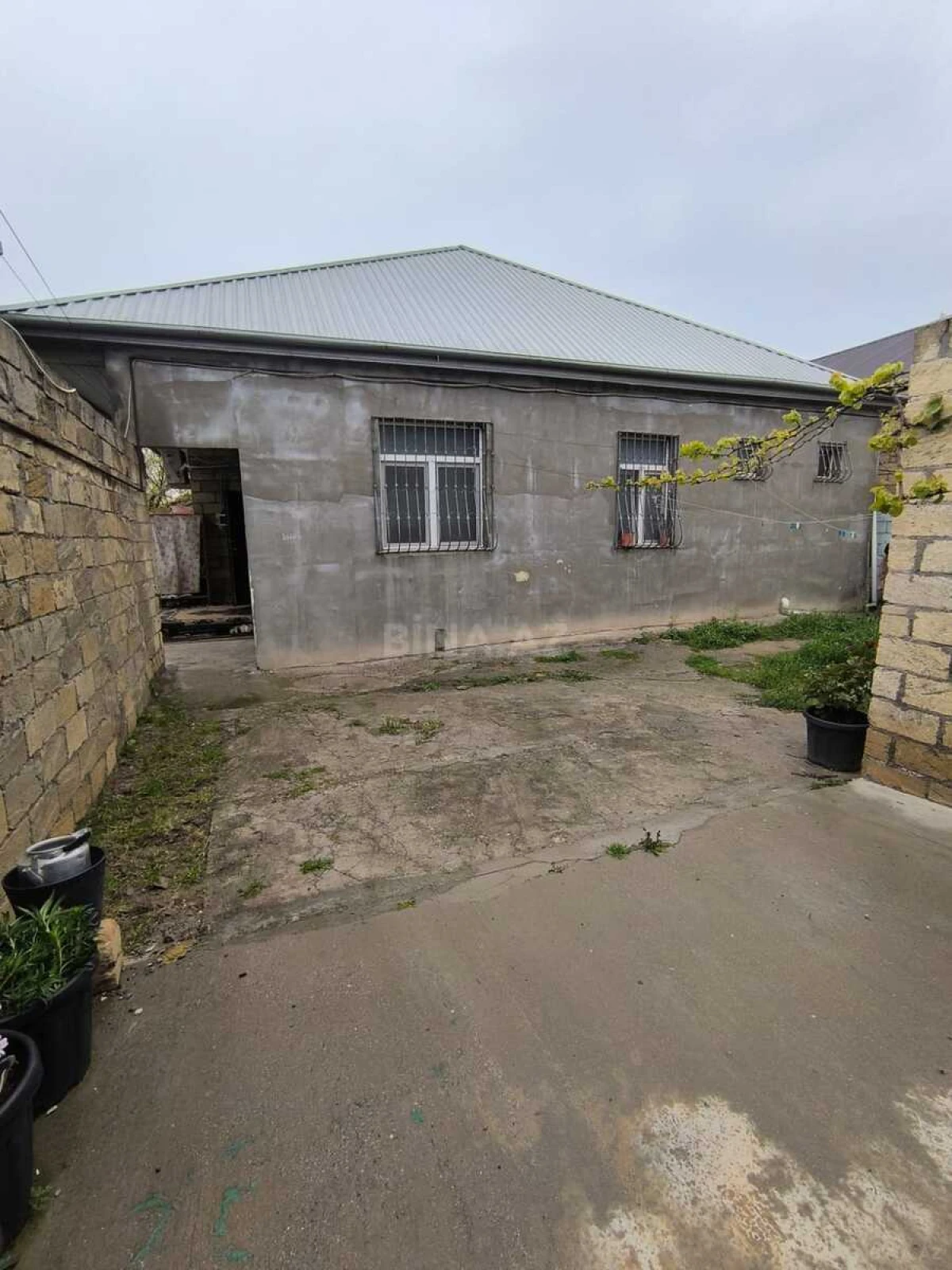 Satılır 4 otaqlı həyət evi 150 m²