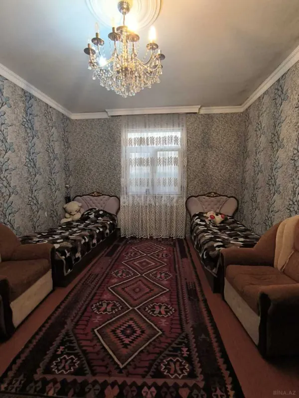Satılır 4 otaqlı həyət evi 150 m²