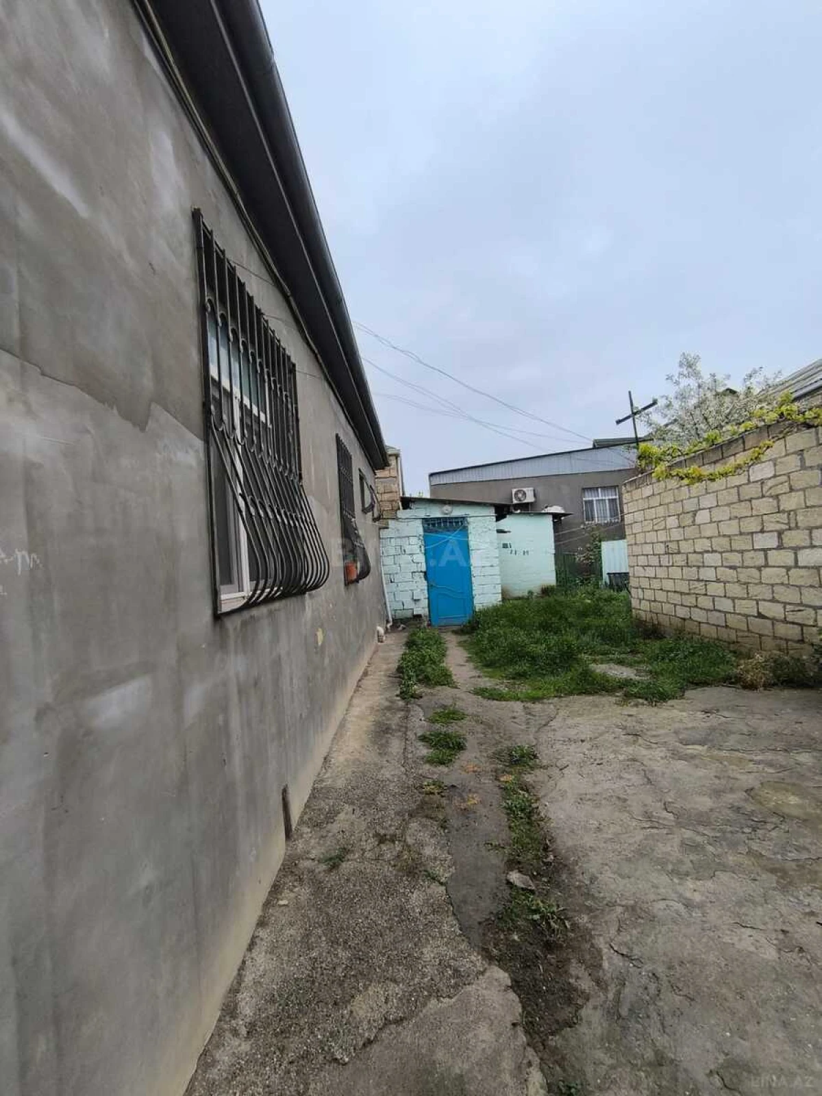 Satılır 4 otaqlı həyət evi 150 m²