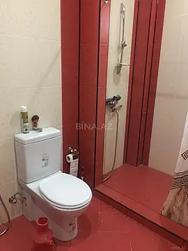 Satılır 5 otaqlı həyət evi 246 m²