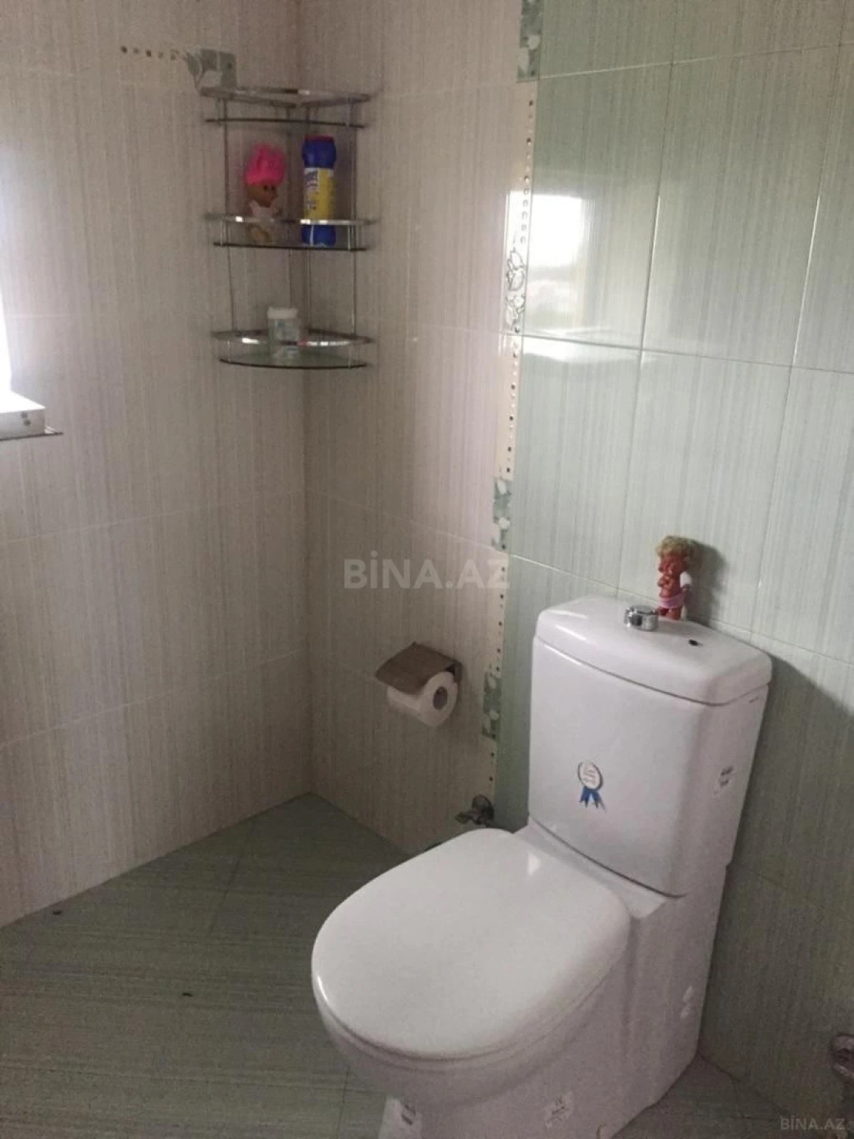 Satılır 5 otaqlı həyət evi 246 m²