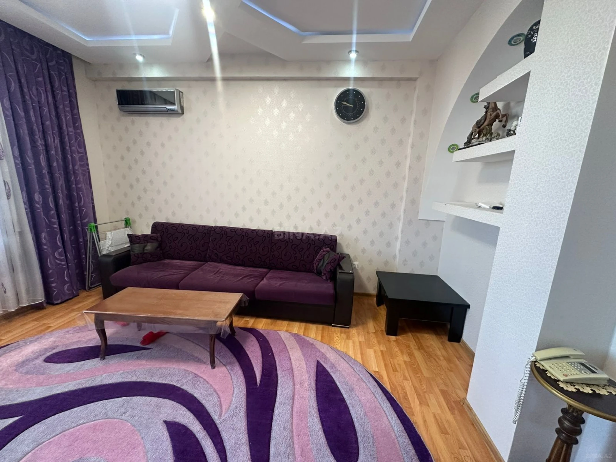 Kirayə verilir 2 otaqlı mənzil 75 m²